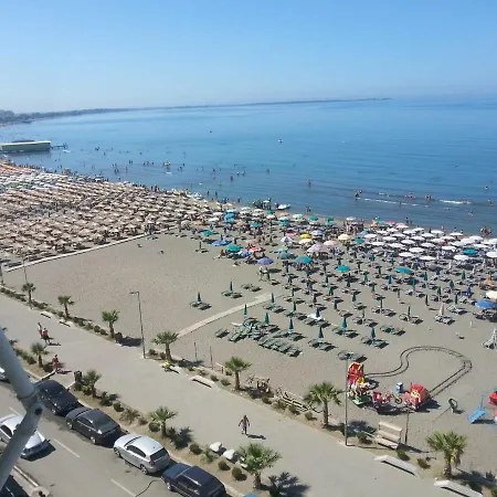 Sea View Lejlighed *